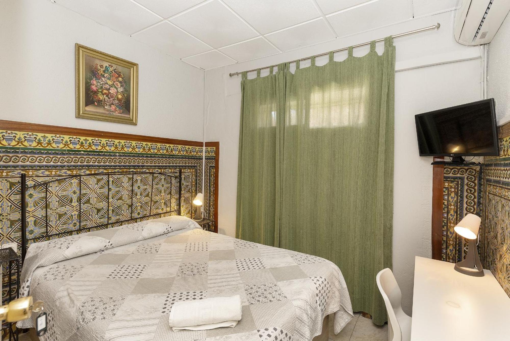 Pension Riosol Seville Exterior photo